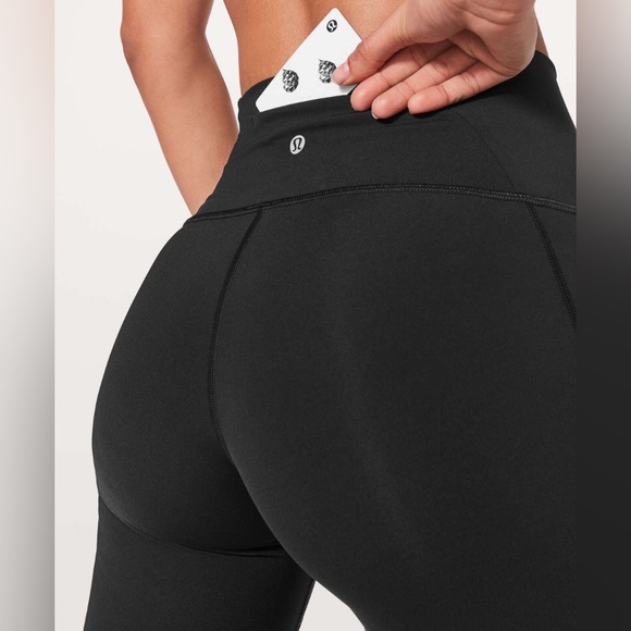 Lululemon Wunder Under Hi-Rise Tight *Mesh 28"
Black *Special Edition* EUC - Picture 5 of 8